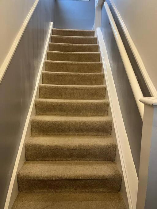 Ovington Grove 2 Fully Equipped Kitchen Free Parking 3 Bedrooms Netflix Newcastle upon Tyne Bagian luar foto